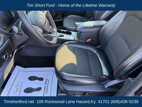 Used 2025 Ford Escape ST-Line AWD/4WD image 11