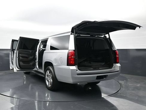 Used 2016 Chevrolet Suburban LT AWD/4WD image 52