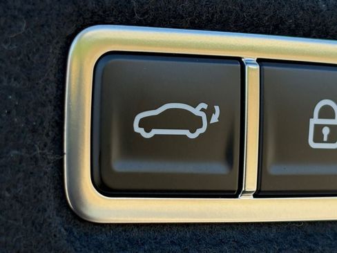 New 2025 Hyundai Sonata Limited image 10