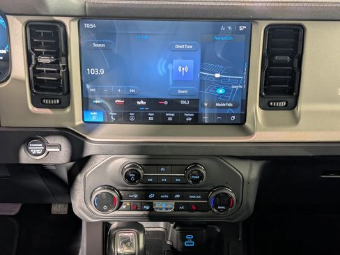 Certified 2025 Ford Bronco Outer Banks image 15