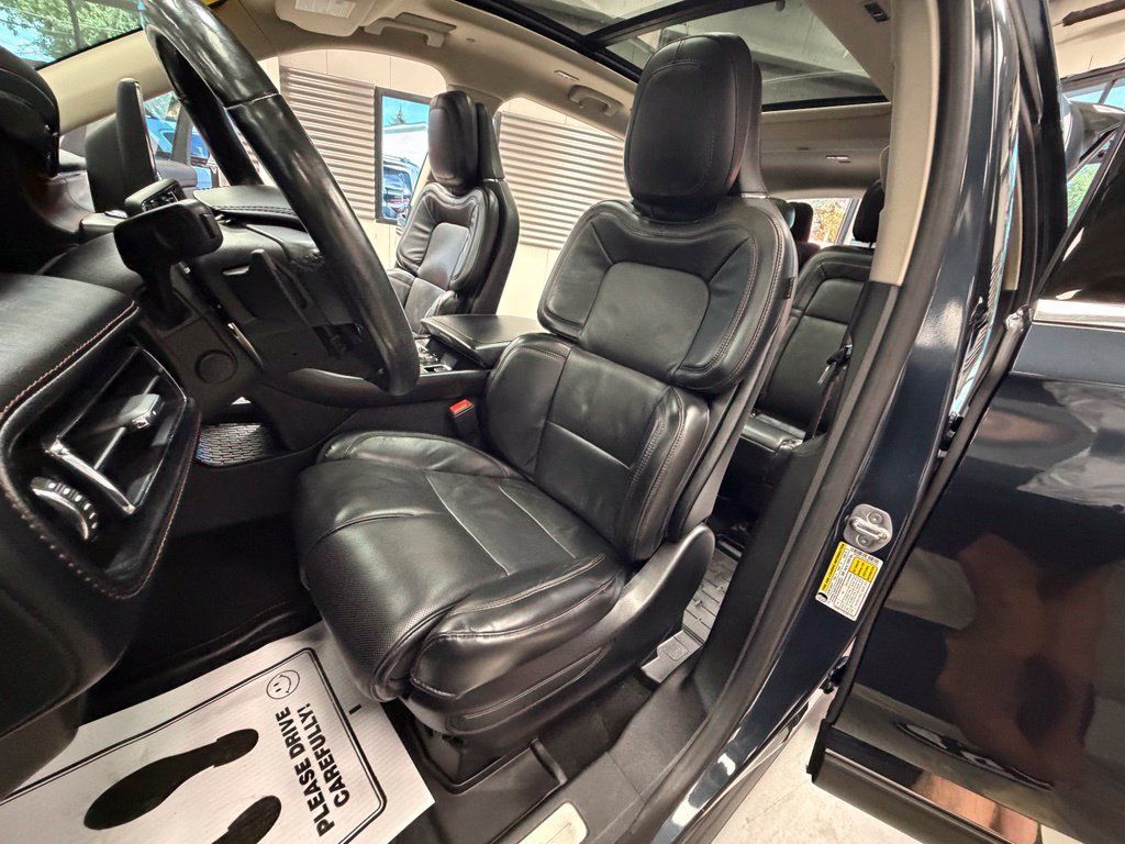 Used 2021 Lincoln Aviator Reserve w/ Equipment Group 202A AWD/4WD image 9