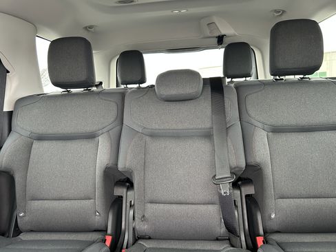 Used 2025 Ford Expedition Active image 11