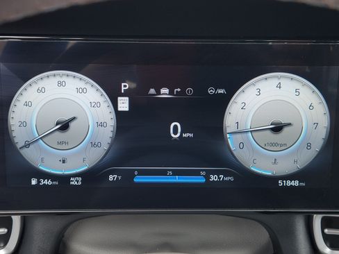 Used 2025 Hyundai Elantra SEL FWD image 17