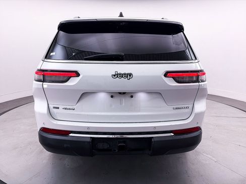 Used 2021 Jeep Grand Cherokee L Limited w/ Luxury Tech Group II image 15