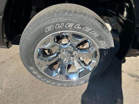 Used 2022 RAM 1500 Big Horn AWD/4WD image 34