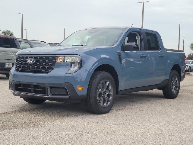 New 2026 Ford Maverick XLT w/ XLT Luxury Package FWD image 31