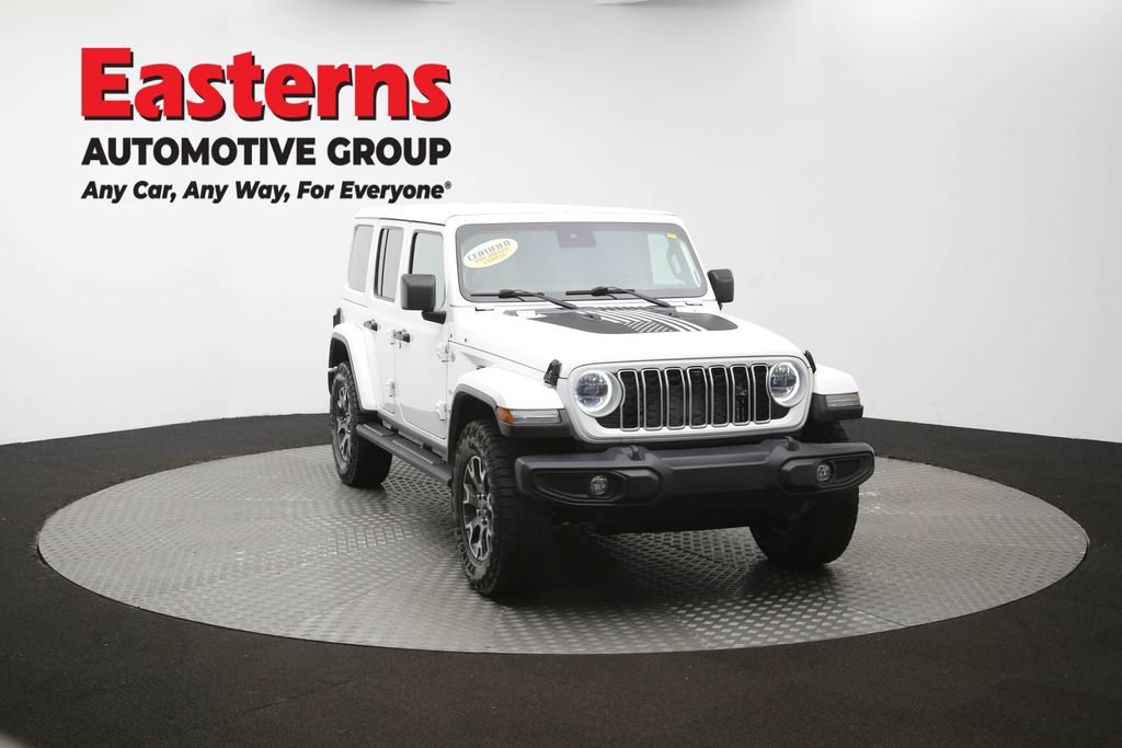 Used 2024 Jeep Wrangler Unlimited Sahara w/ Dual Top Group AWD/4WD image 51