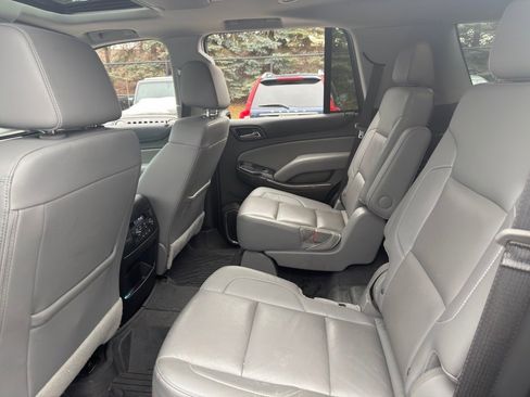 Used 2020 Chevrolet Tahoe LT image 34