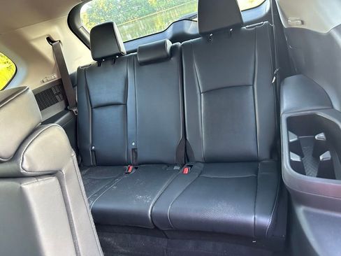 Certified 2024 Toyota Grand Highlander FWD image 14