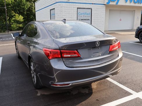 Used 2019 Acura TLX FWD image 7