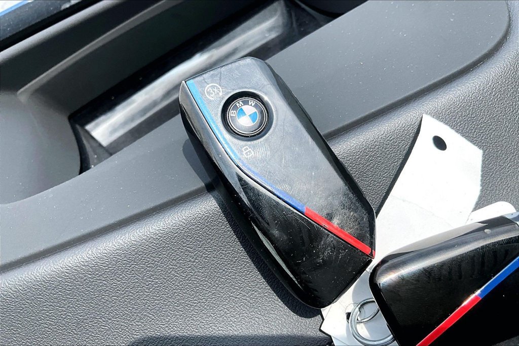Used 2024 BMW X5 M60i w/ Climate Comfort Package AWD/4WD image 12