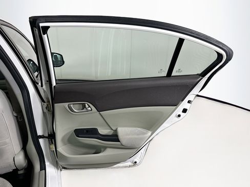 Used 2012 Honda Civic LX image 27