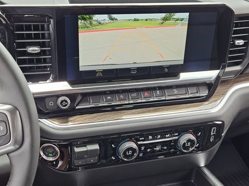 New 2026 Chevrolet Silverado 1500 LT Trail Boss w/ Convenience Package II AWD/4WD image 22
