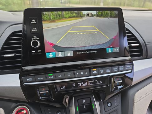 New 2026 Honda Odyssey EX-L image 25
