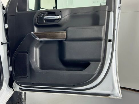 Used 2023 Chevrolet Silverado 2500 LT w/ Convenience Package AWD/4WD image 9
