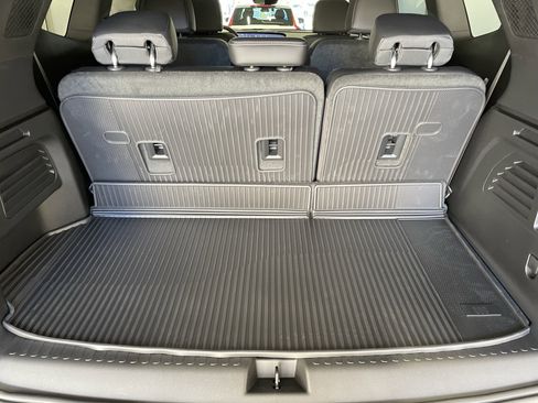 New 2026 Buick Enclave Sport Touring w/ Power Package image 8