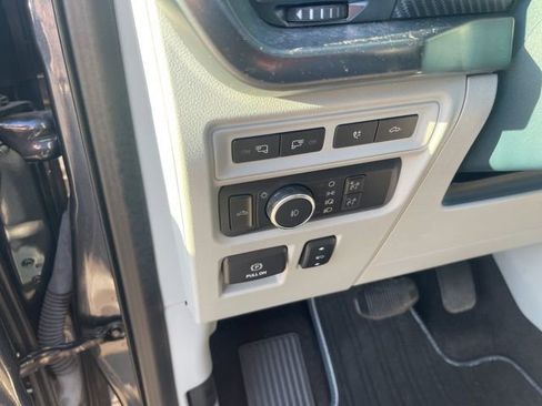 Certified 2021 Ford F150 Limited image 17