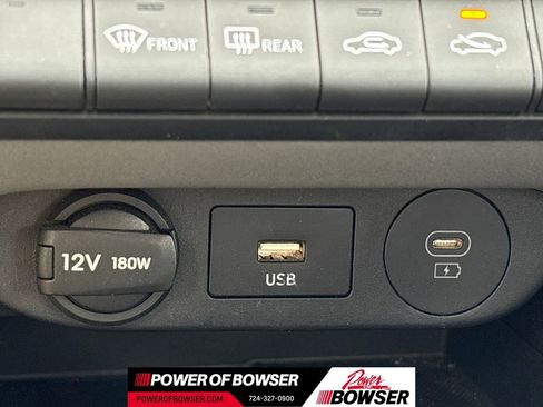 Used 2025 Hyundai Elantra SEL FWD image 19