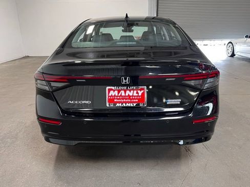 Certified 2025 Honda Accord Touring image 4