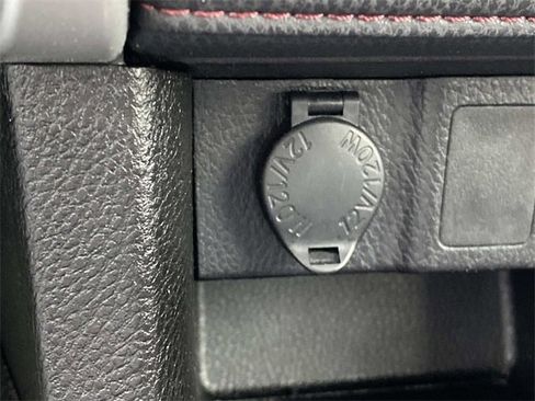 Used 2017 Toyota Corolla SE 50th Anniversary image 27