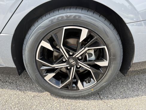 Used 2024 Hyundai Sonata SEL FWD image 27