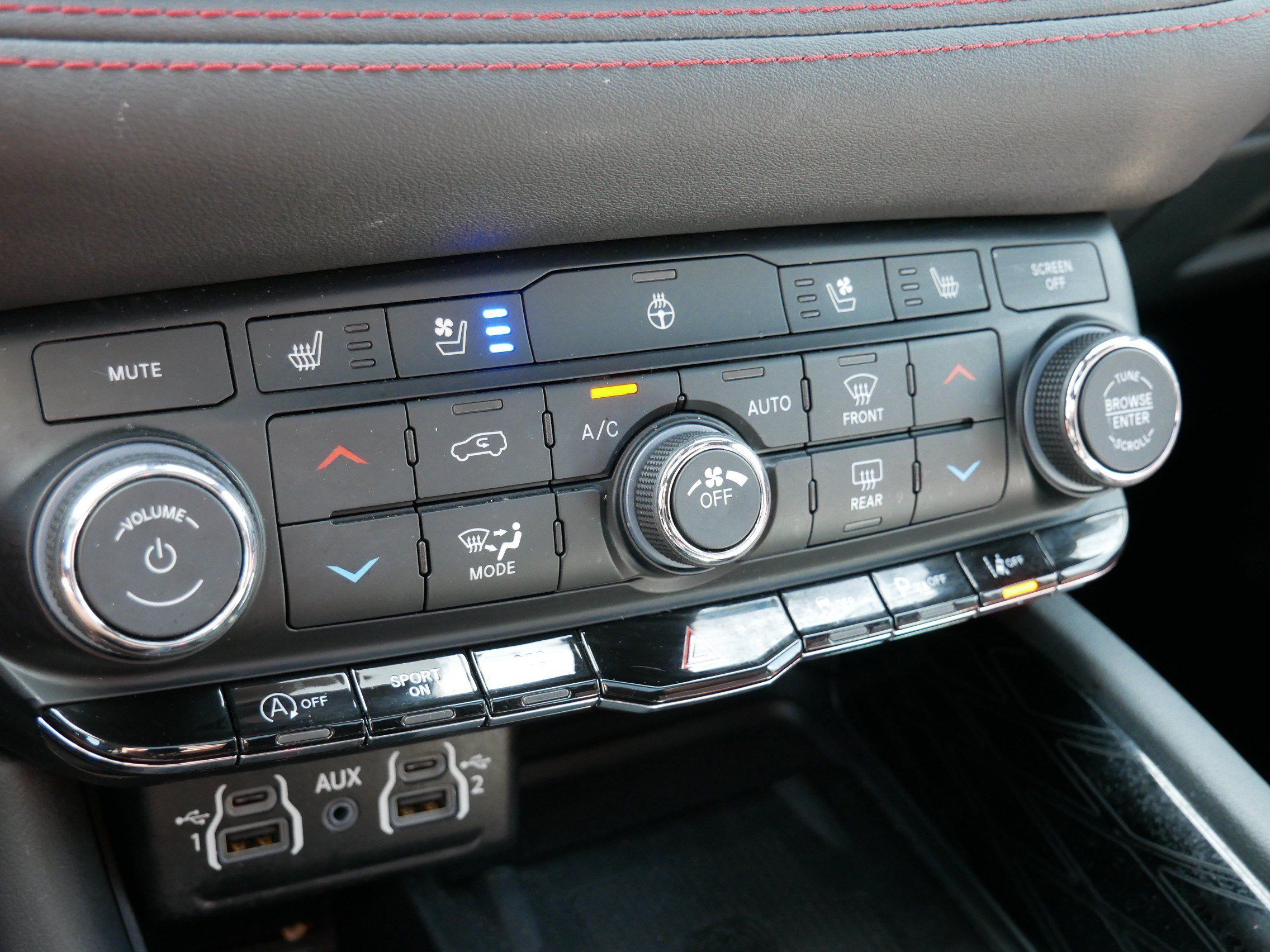 Used 2024 Dodge Durango Citadel AWD/4WD image 22