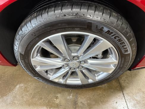Used 2024 Cadillac XT6 Premium Luxury w/ Technology Package AWD/4WD image 36