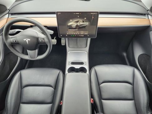 Used 2023 Tesla Model Y Performance image 25