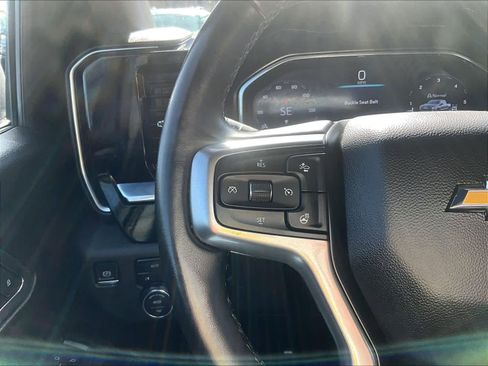 Used 2024 Chevrolet Silverado 1500 LT image 23