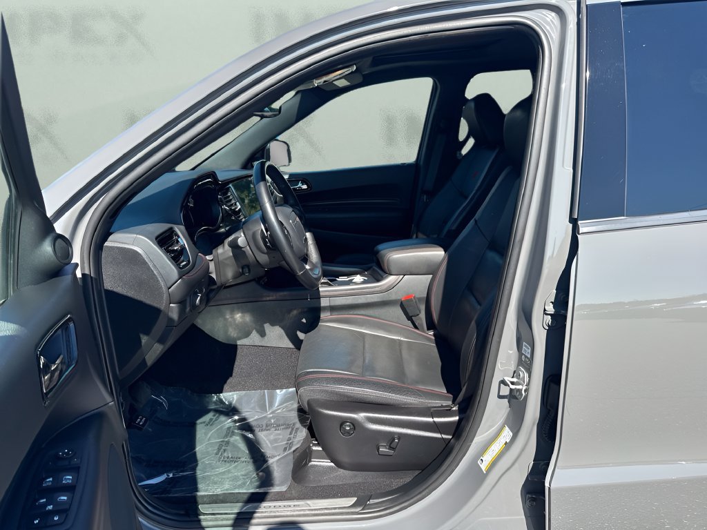 Used 2024 Dodge Durango R/T RWD image 9