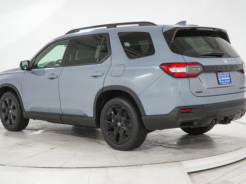 New 2026 Honda Pilot Black Edition image 6