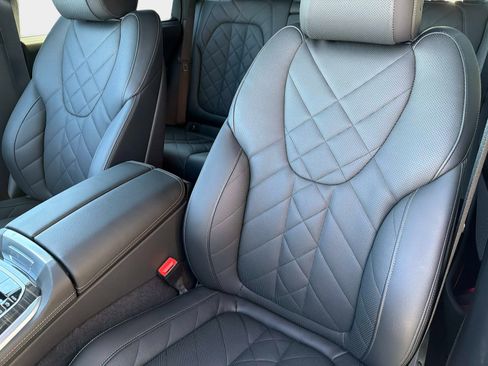 Used 2025 BMW X5 xDrive40i image 39