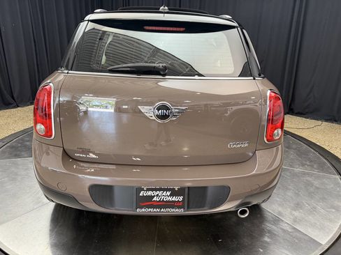 Used 2011 MINI Cooper Countryman image 9