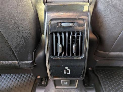 Used 2023 Jeep Compass Latitude w/ Convenience Group image 16