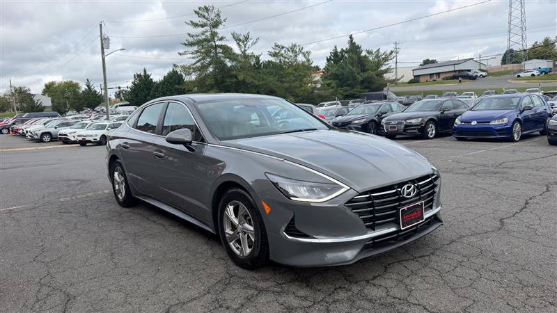 Used 2020 Hyundai Sonata SE w/ Cargo Package FWD image 3