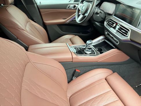 Used 2022 BMW X6 M50i w/ Executive Package AWD/4WD image 11