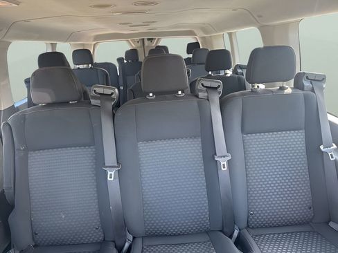 Used 2022 Ford Transit 350 XLT image 10