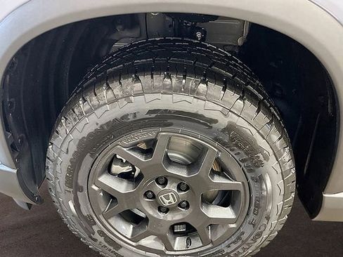 New 2026 Honda Pilot TrailSport image 11