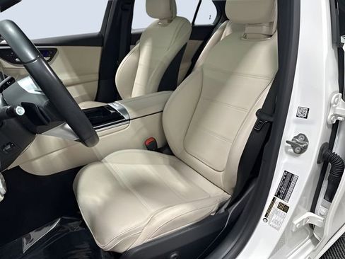Certified 2024 Mercedes-Benz C 300 4MATIC Sedan image 12