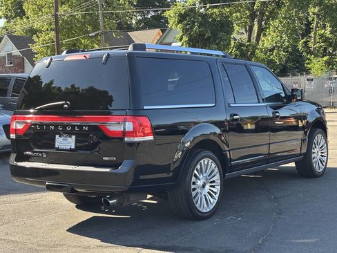 Used 2016 Lincoln Navigator L Reserve AWD/4WD image 8