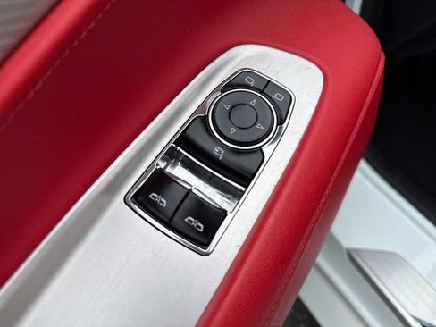 Used 2020 Chevrolet Corvette Stingray Preferred Cpe w/ 2LT Preferred Equipment Group RWD image 22