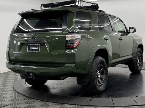 Used 2022 Toyota 4Runner Trail Special Edition AWD/4WD image 10