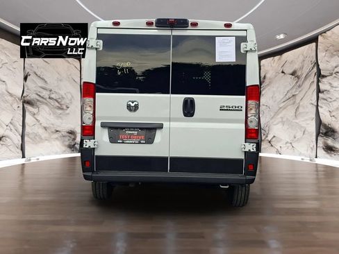 Used 2025 RAM ProMaster 2500 w/ U-Haul Equipment Group FWD image 5