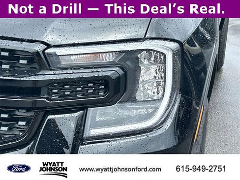 New 2025 Ford Ranger XLT w/ Black Appearance Package image 9