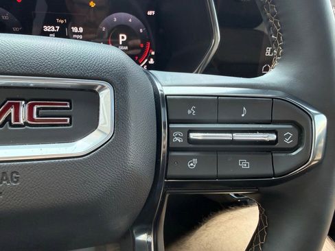 Used 2026 GMC Canyon AT4 w/ Technology Plus Package image 20