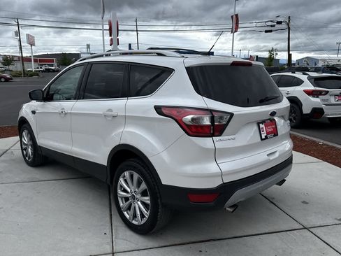 Used 2017 Ford Escape Titanium AWD/4WD image 5