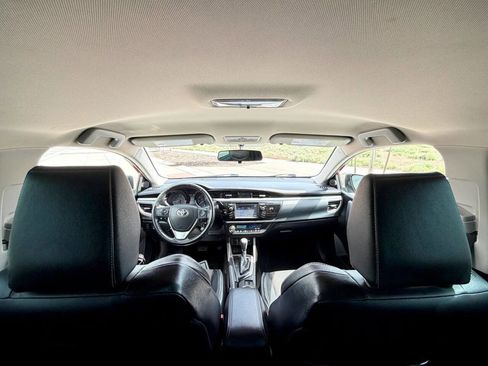 Used 2015 Toyota Corolla S FWD image 21