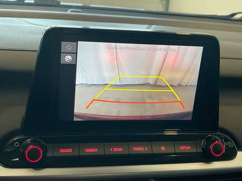 Used 2023 Kia Forte LXS image 17