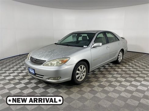 Used 2003 Toyota Camry LE image 1