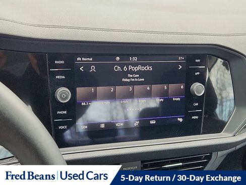 Certified 2024 Volkswagen Jetta SEL image 19